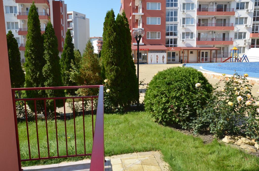 Single Private Apartments In Marina View Fort Beach Sveti Vlas Εξωτερικό φωτογραφία