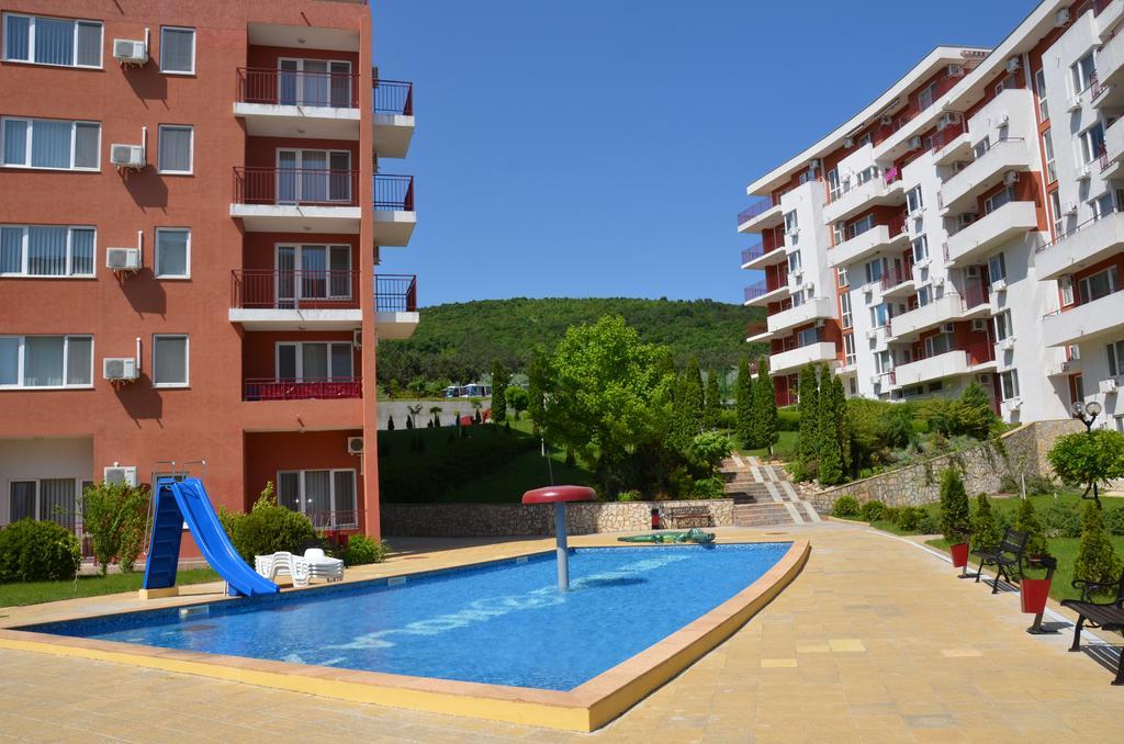 Single Private Apartments In Marina View Fort Beach Sveti Vlas Εξωτερικό φωτογραφία