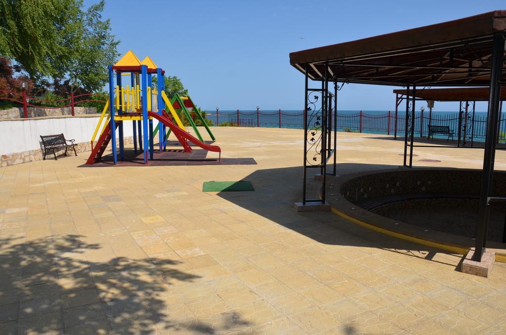 Single Private Apartments In Marina View Fort Beach Sveti Vlas Εξωτερικό φωτογραφία