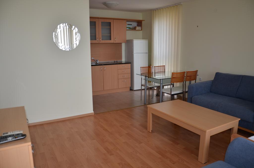 Single Private Apartments In Marina View Fort Beach Sveti Vlas Εξωτερικό φωτογραφία