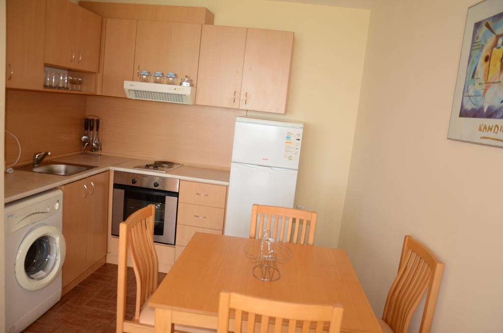 Single Private Apartments In Marina View Fort Beach Sveti Vlas Εξωτερικό φωτογραφία
