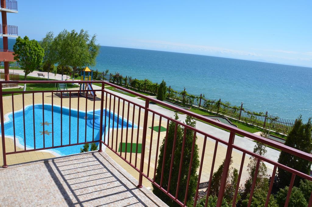 Single Private Apartments In Marina View Fort Beach Sveti Vlas Εξωτερικό φωτογραφία