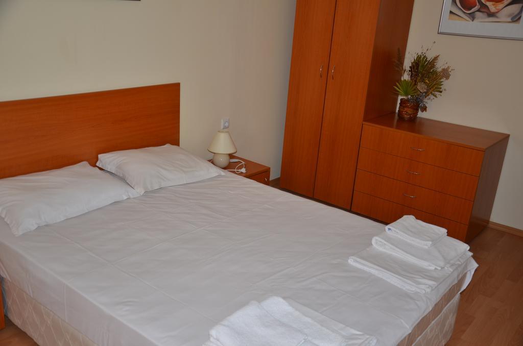 Single Private Apartments In Marina View Fort Beach Sveti Vlas Εξωτερικό φωτογραφία