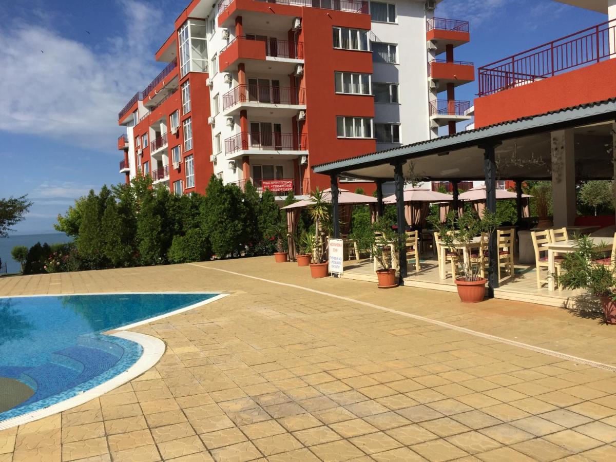 Single Private Apartments In Marina View Fort Beach Sveti Vlas Εξωτερικό φωτογραφία
